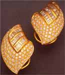 Code KJDT 1001Gold 18 ktWeight 10 gmsDiamond 1.5 ct, click here to see large picture.