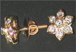 Code KJDT KJ 118Gold 18 ktWeight 4.390 gmsDipc. 14Diamond 0.840 ctRs 22,171/-, click here to see large picture.