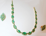Code KJGJE 2602Emeralds Set, click here to see large picture.
