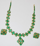 Code KJGJE 2607Emeralds Set, click here to see large picture.