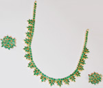 Code KJGJE 2608Emeralds Set, click here to see large picture.