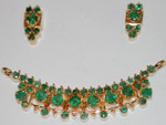 Code KJGJE 2621Emeralds Pendent Set, click here to see large picture.